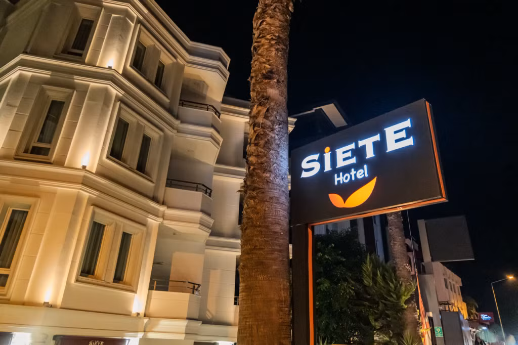 Siete Hotel — 2