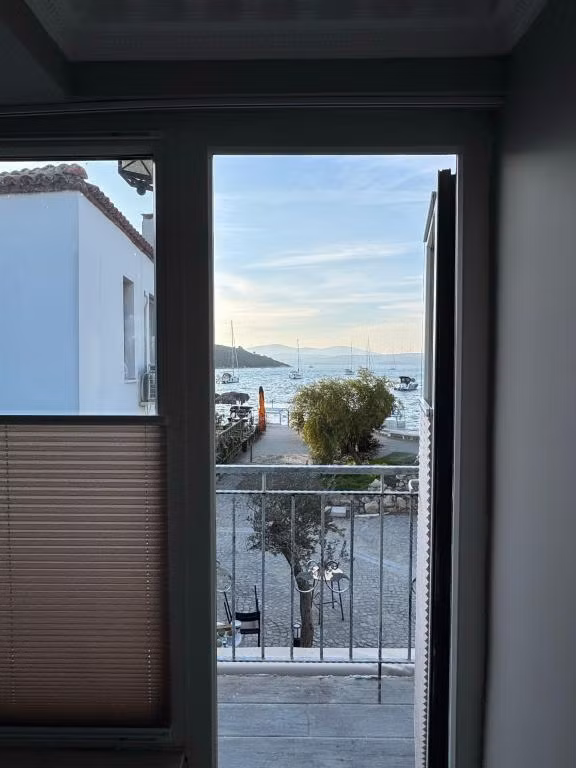 Silenos Boutique Hotel — 9