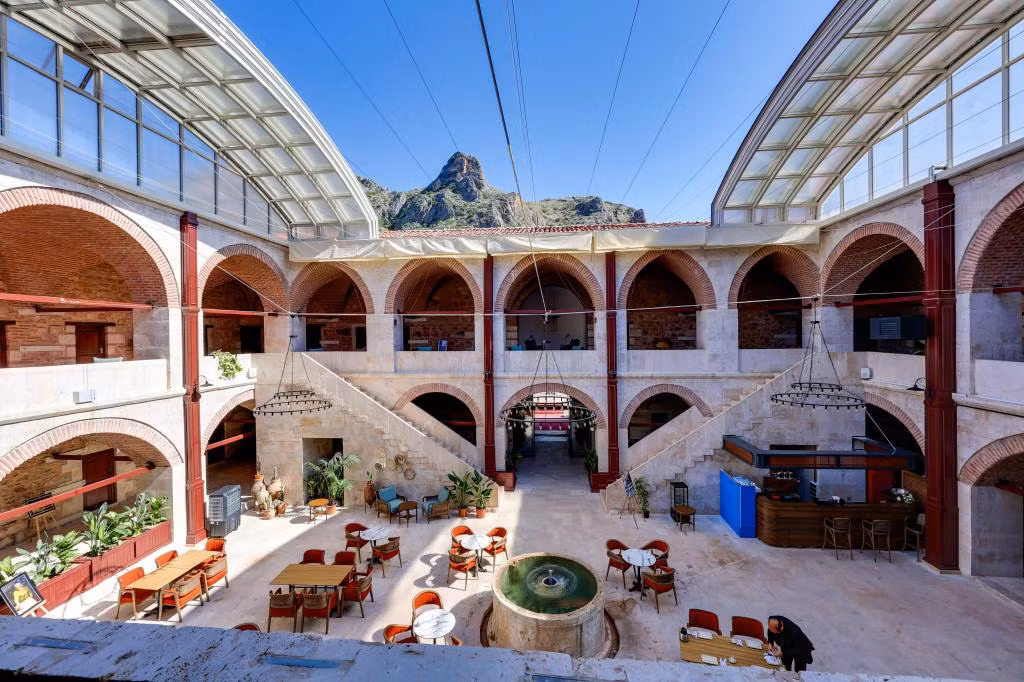 Silk Road Museum Hotel — 3