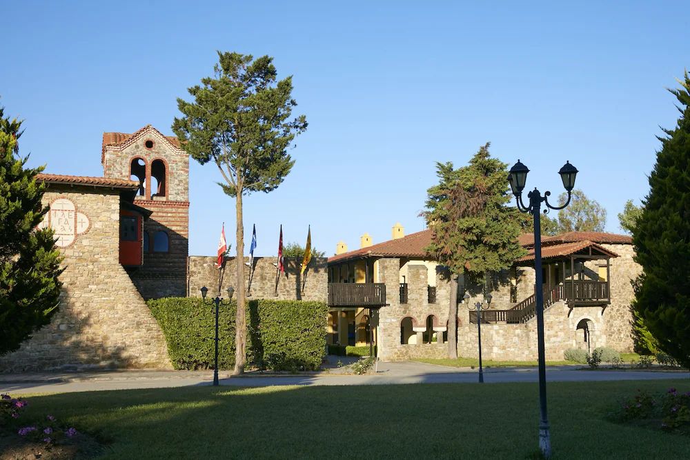 Simantro Resort — 7