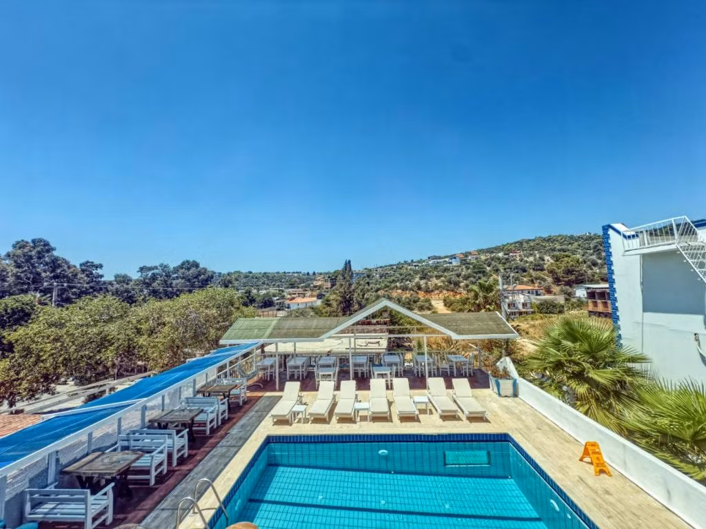 Sisyphos Patara — 9