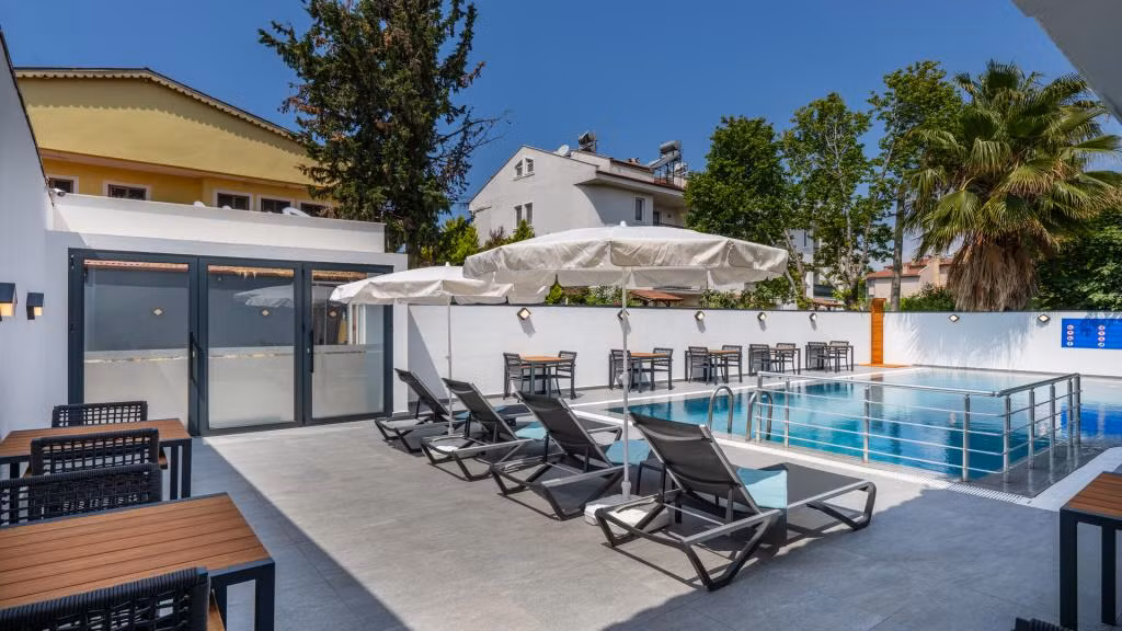 Skykhan Otel — 4
