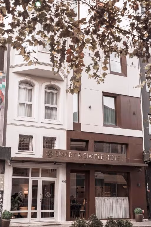Smart and Simple Hotel Karakoy — 4