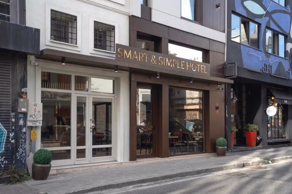 Smart and Simple Hotel Karakoy — 7