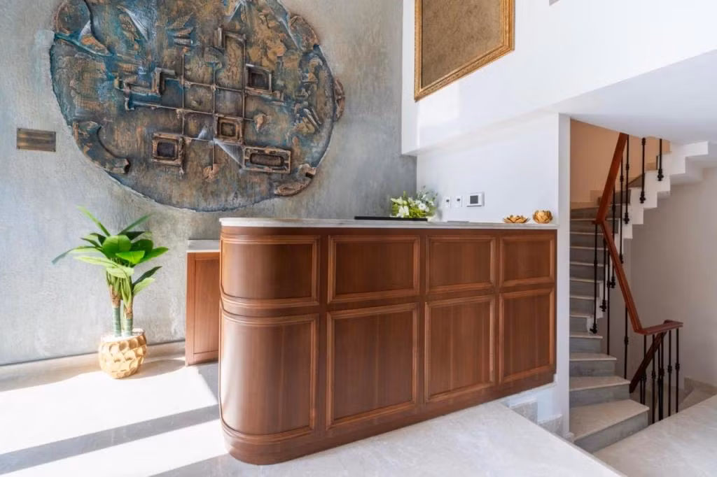 Smart and Simple Hotel Karakoy — 10