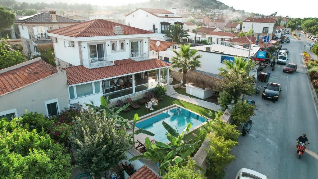 Solis Alaçatı — 2