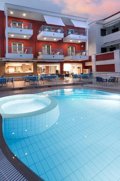 Summer Dream Hotel — 5