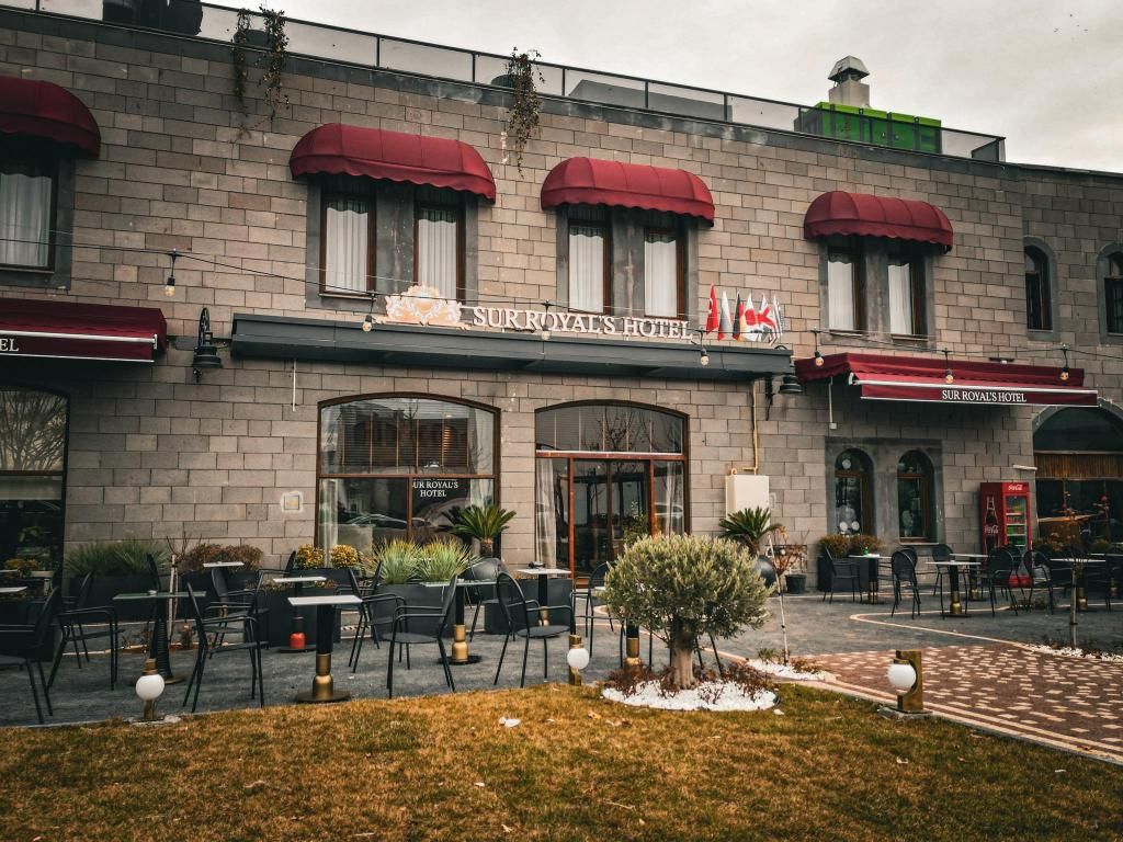 Sur Royals Hotel's — 2