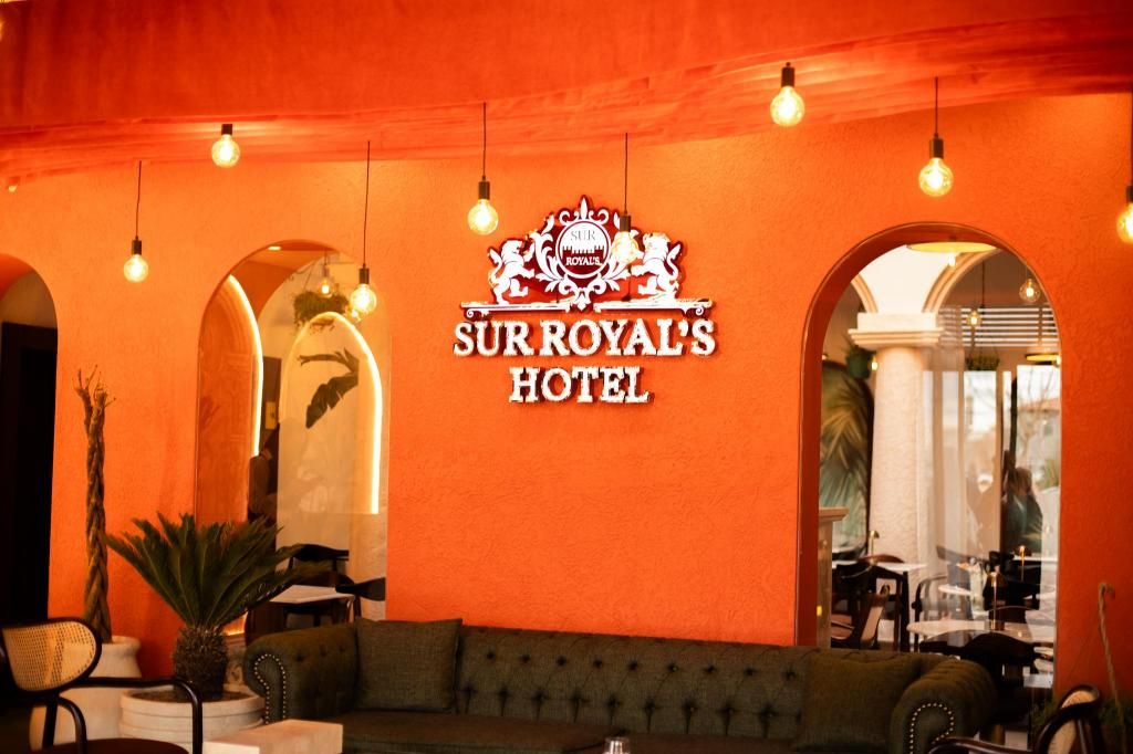 Sur Royals Hotel's — 6