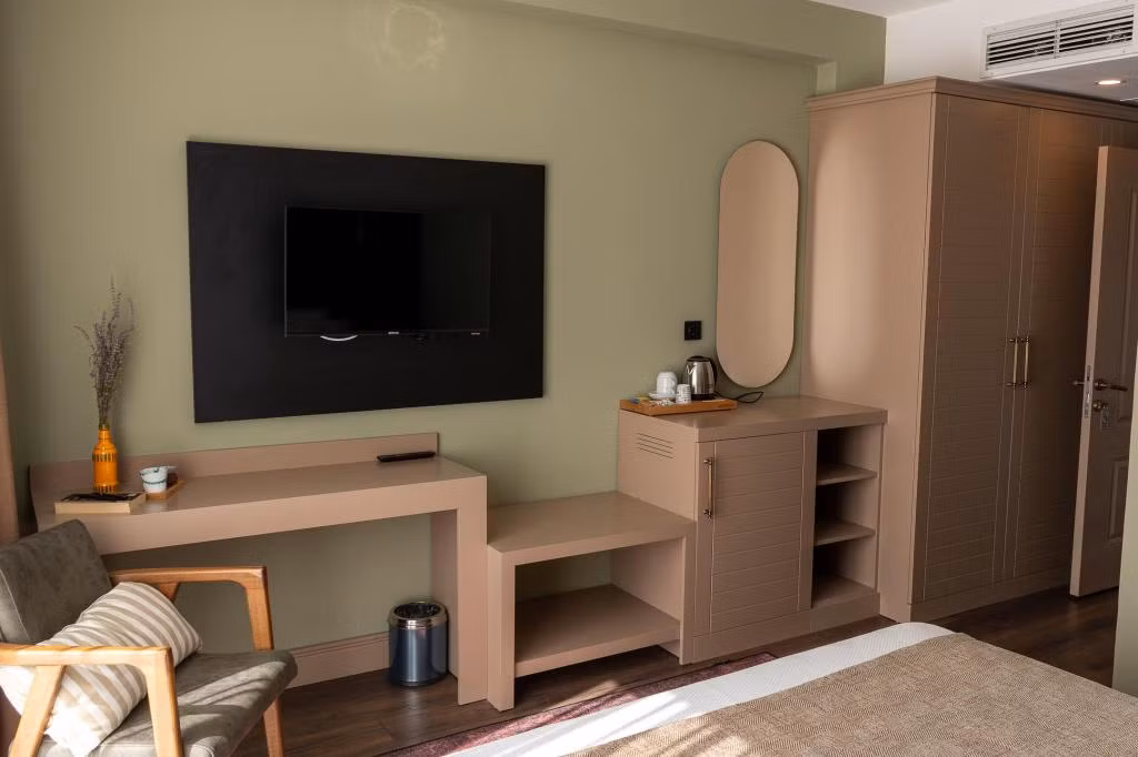 The Kirte Hotel — 9