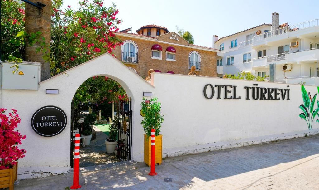 Türkevi Otel Sarımsaklı