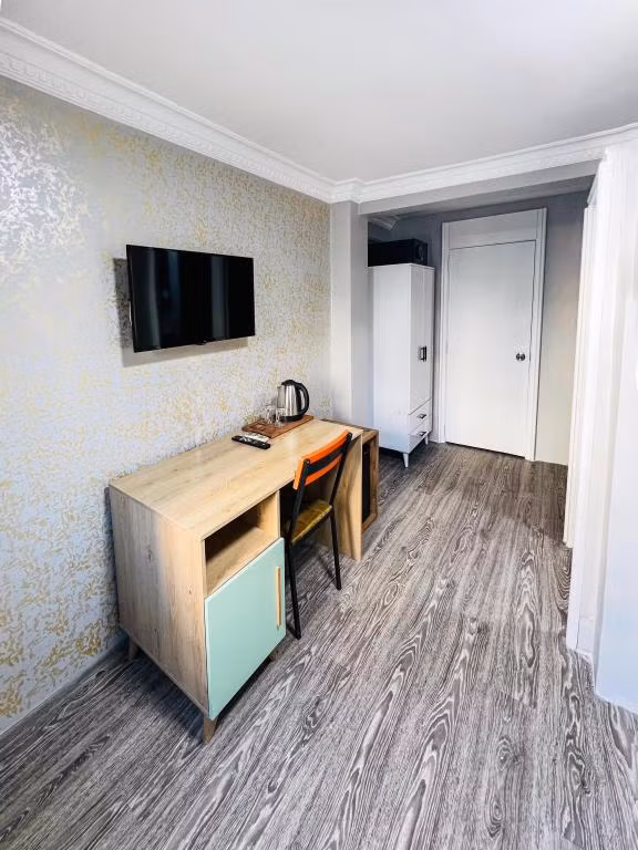 Taksim Dora Hotel — 10