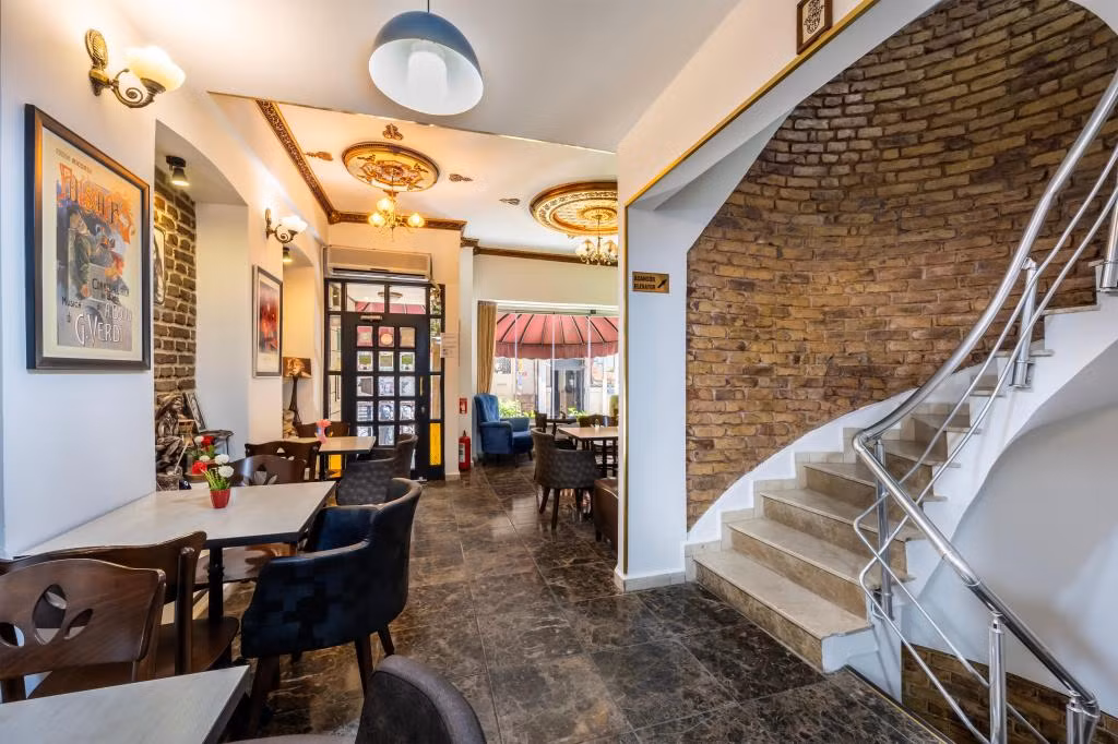 Taksim Trust Hotel — 3