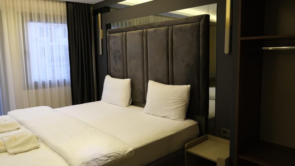 Talles City Hotel Alsancak — 9