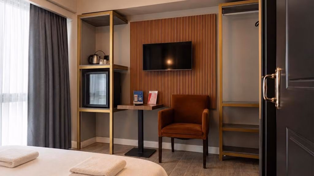 Talles City Hotel Alsancak — 9