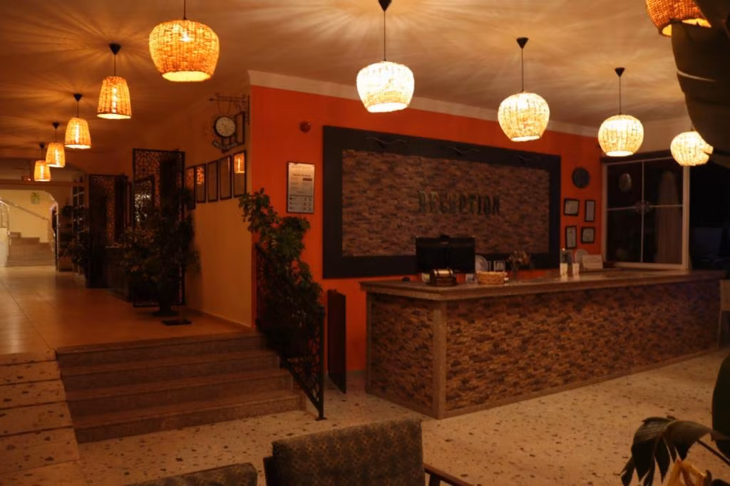 Taner Otel — 3