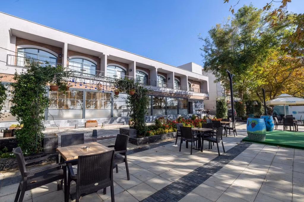Tek Hotel Mürefte — 2