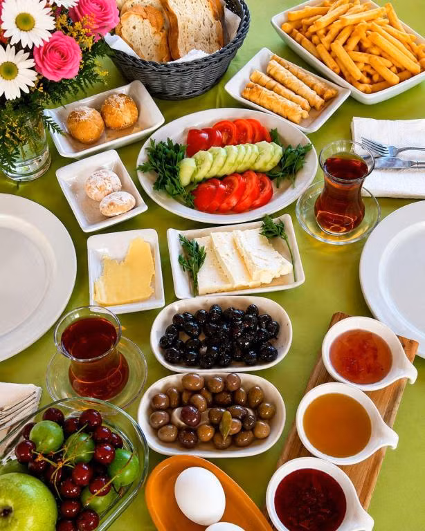 Tenedos İskele Hotel  — 5