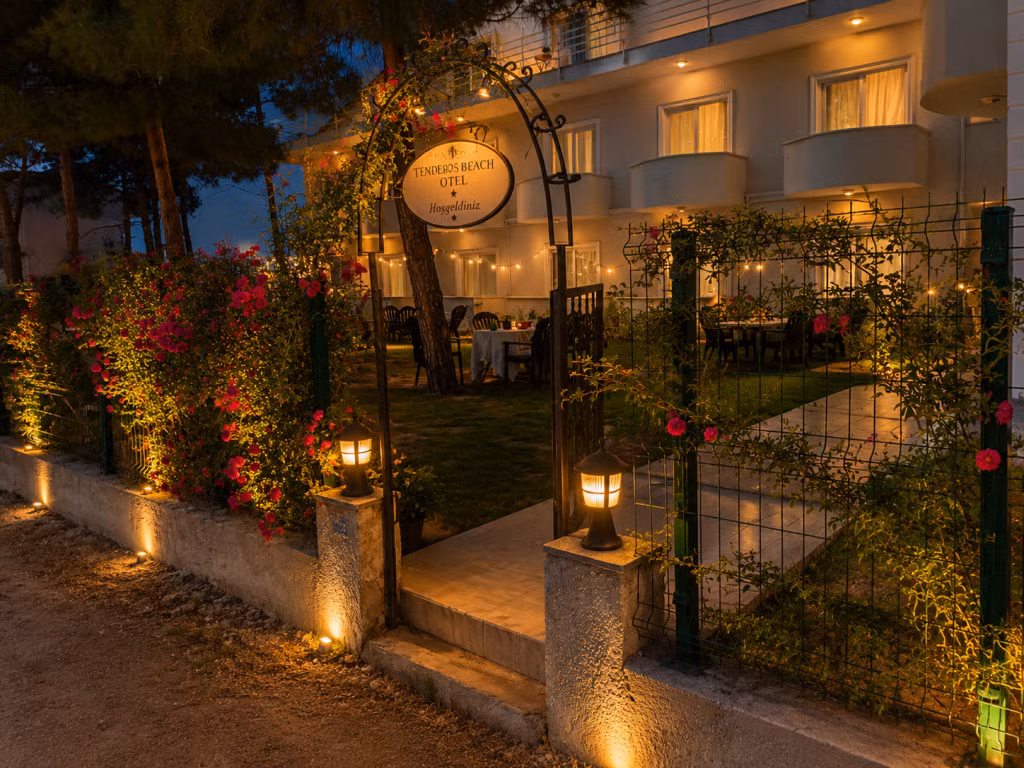 Tenedos İskele Hotel  — 6