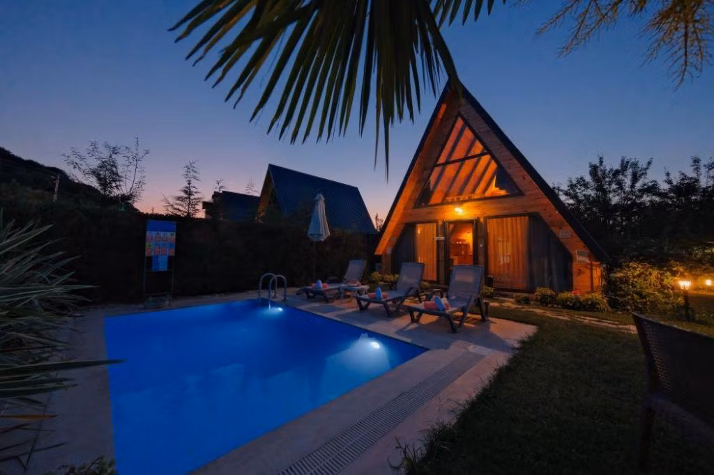 Teona Kartepe Bungalov