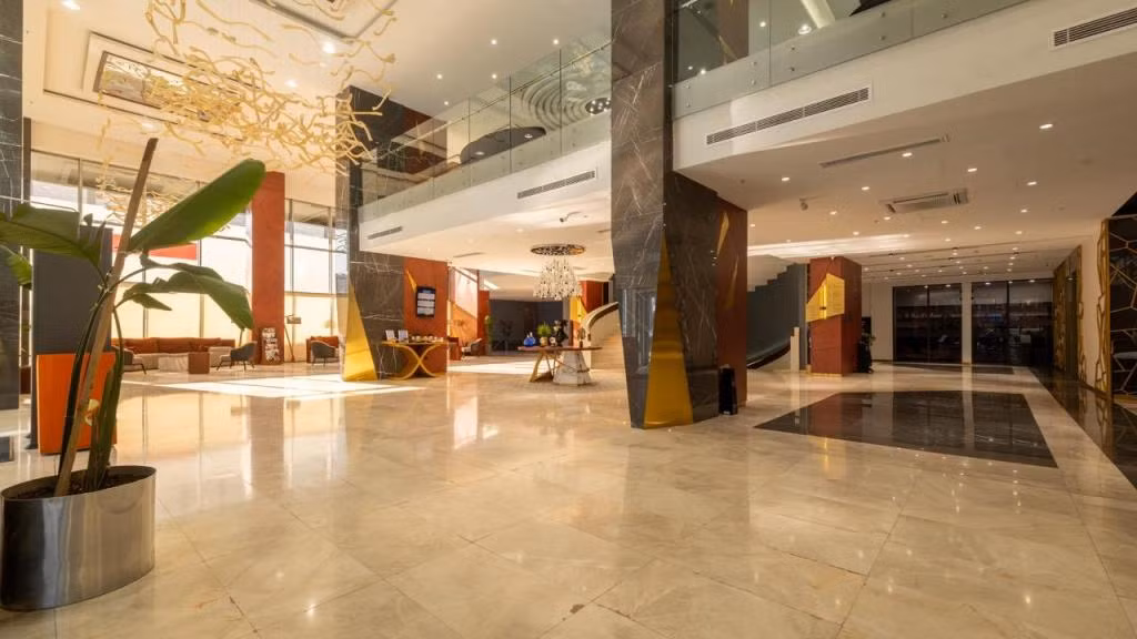 Teymur Continental Hotel & Convention Center — 8