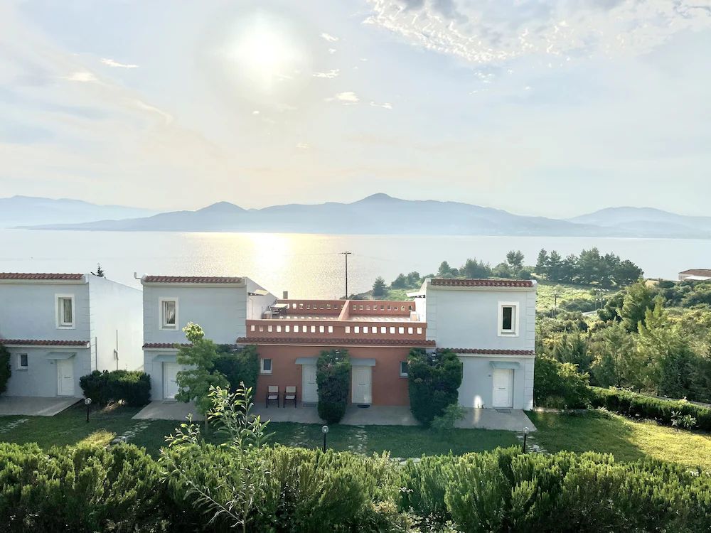 Thalassa Hotel — 5