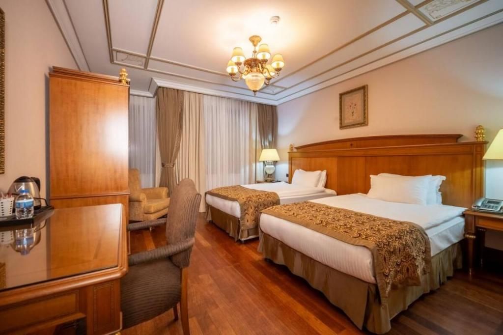 The Central Palace Taksim — 8
