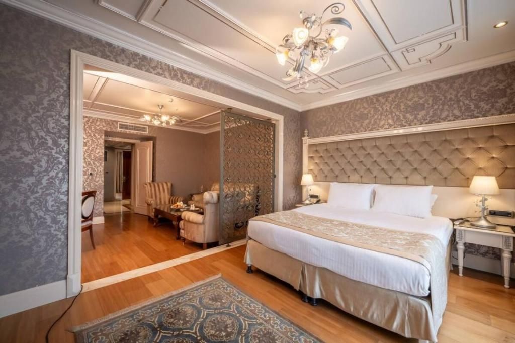 The Central Palace Taksim — 7