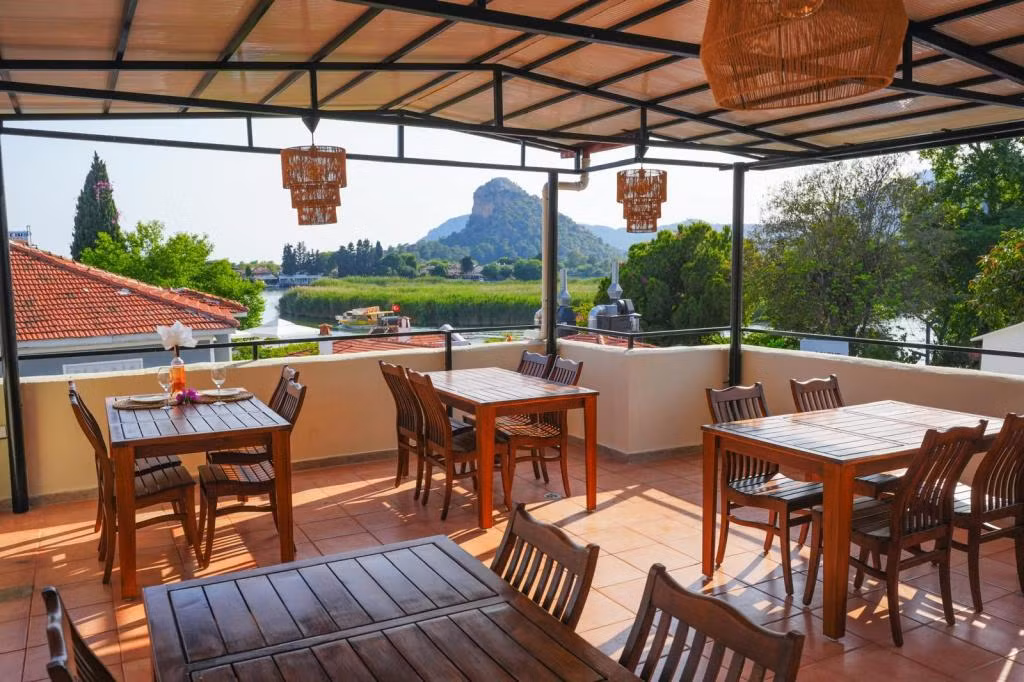 The Dalyan's — 6