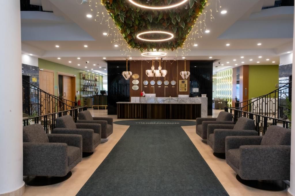The Green Oasis Hotel Spa — 7