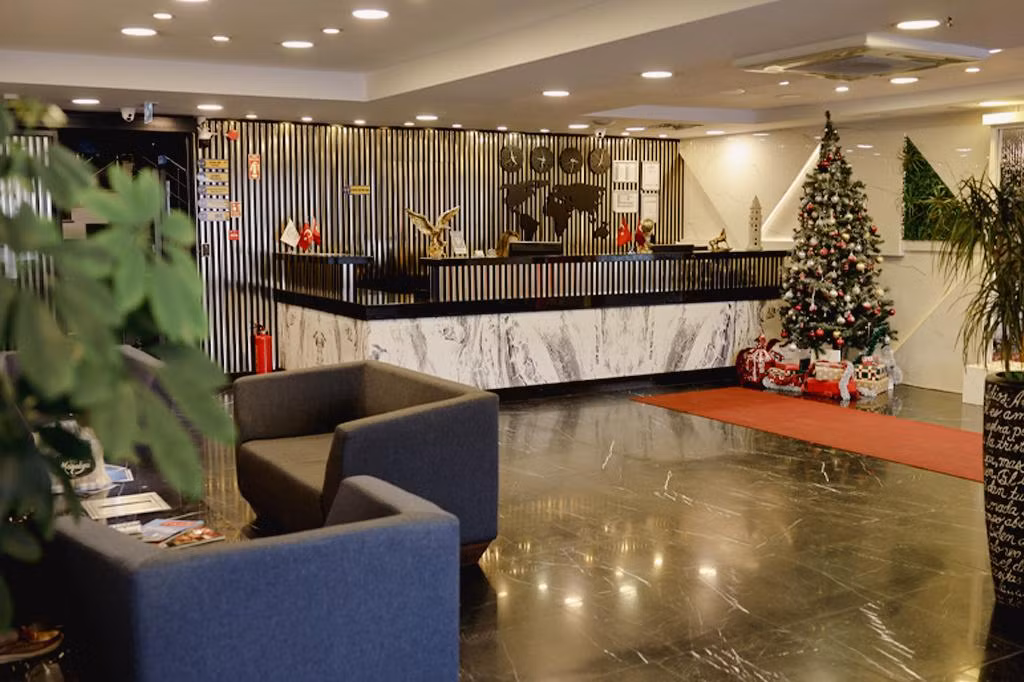 The Hera Platinum Hotel&Spa — 2