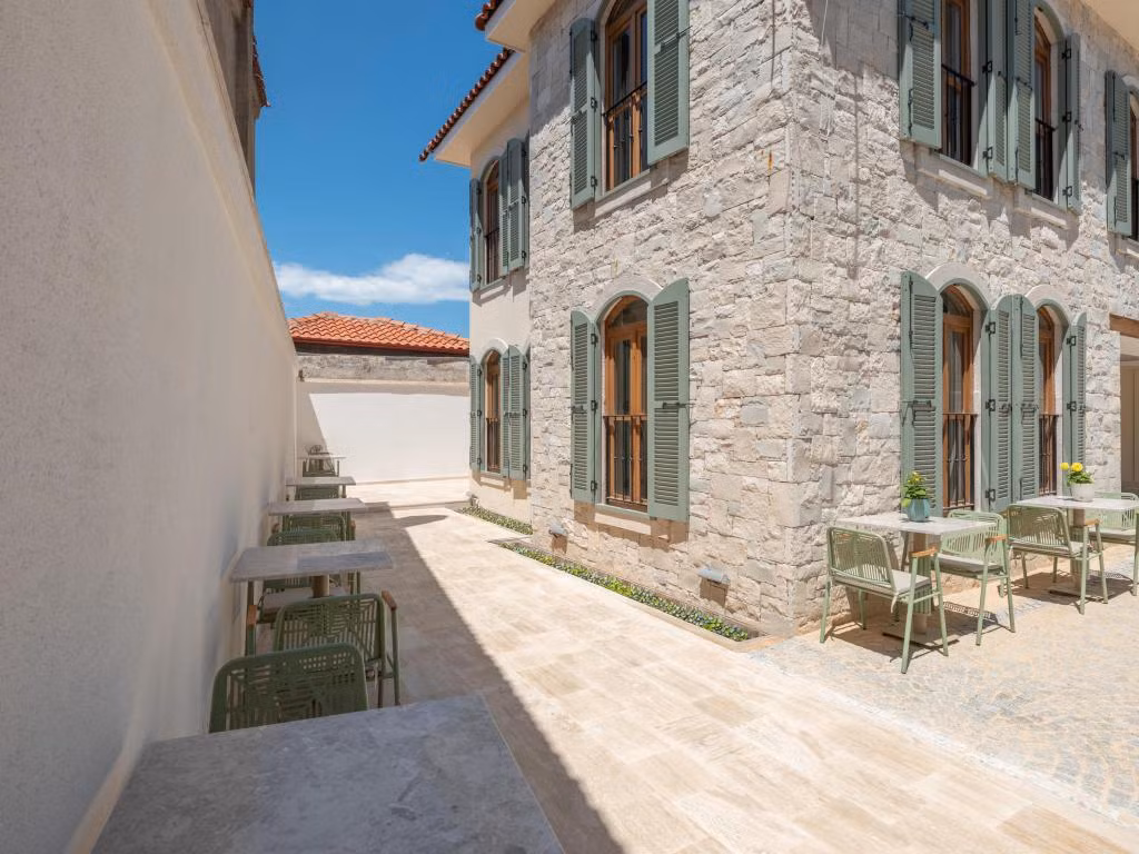 The Mint Urla — 10