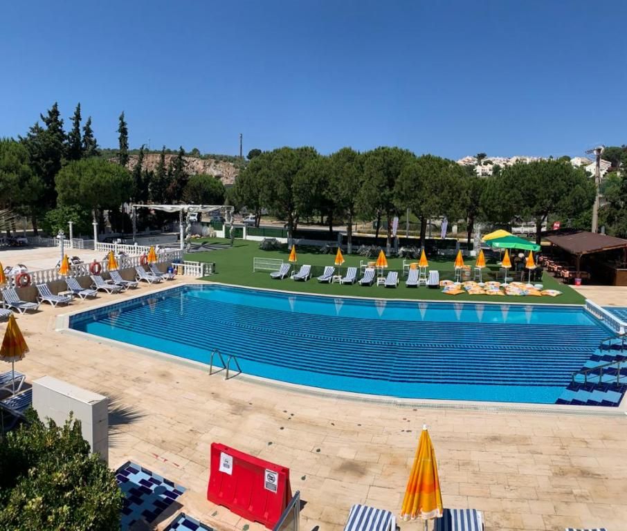 The Palm Club Apart Otel — 2