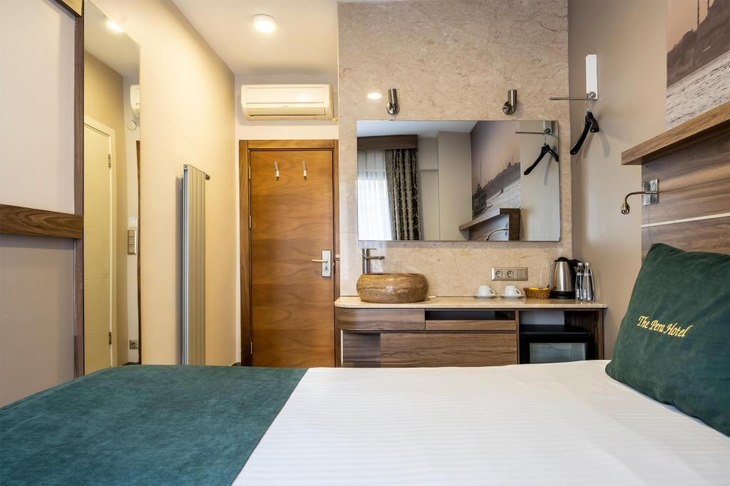 The Pera Hotel — 9