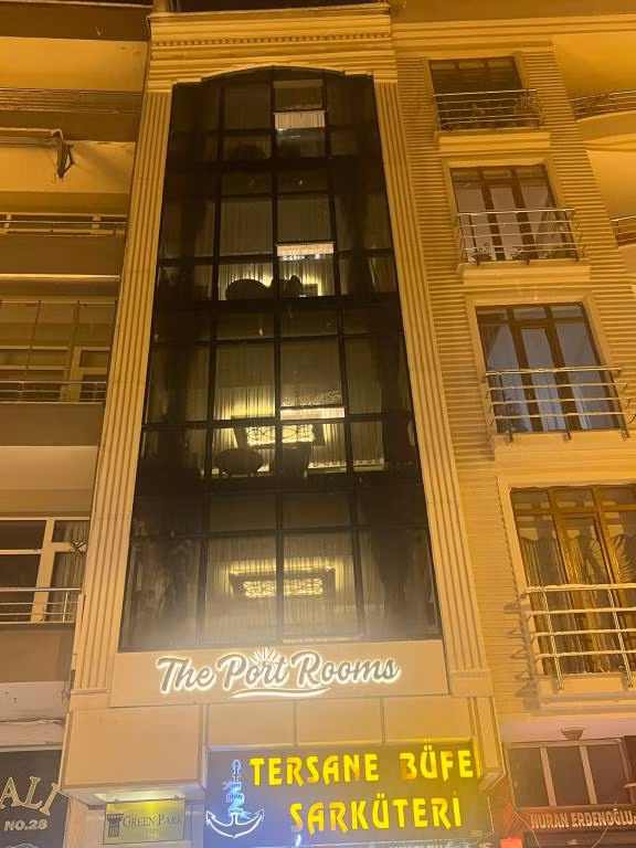 The Port Rooms — 9