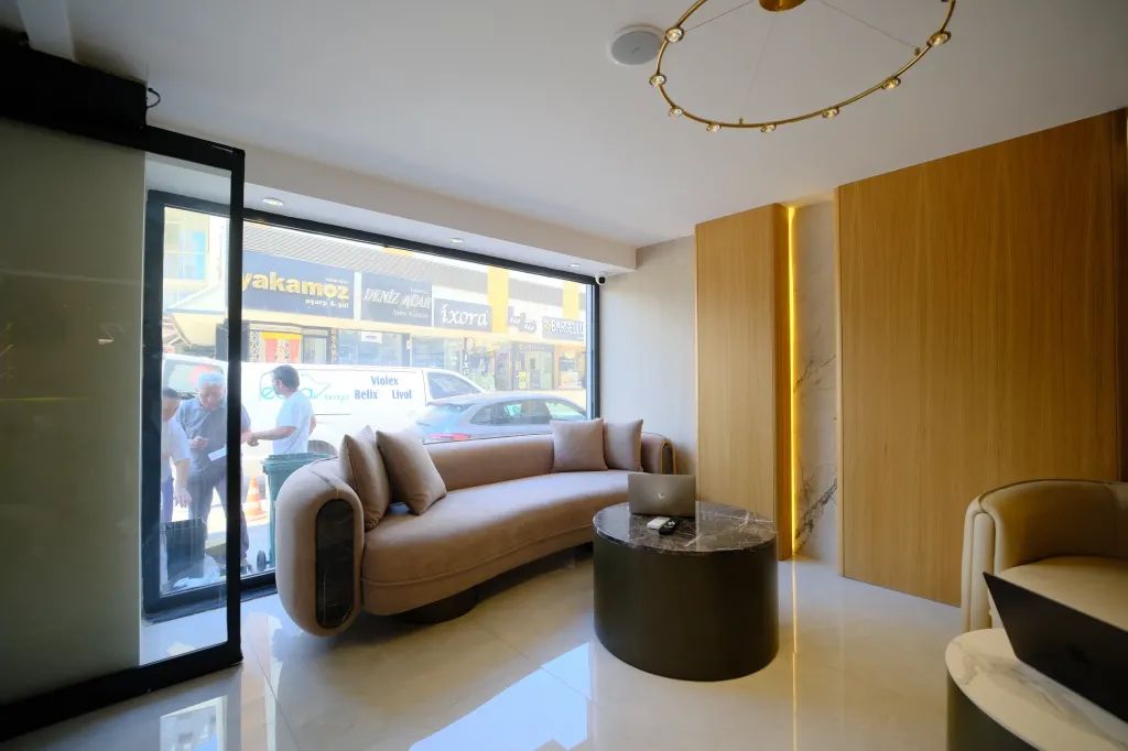 The Rizon Hotel — 6