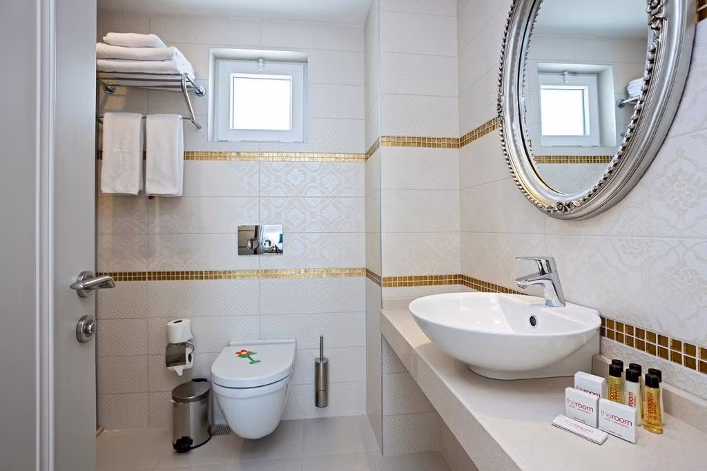 The Room Hotel Apartments — 8