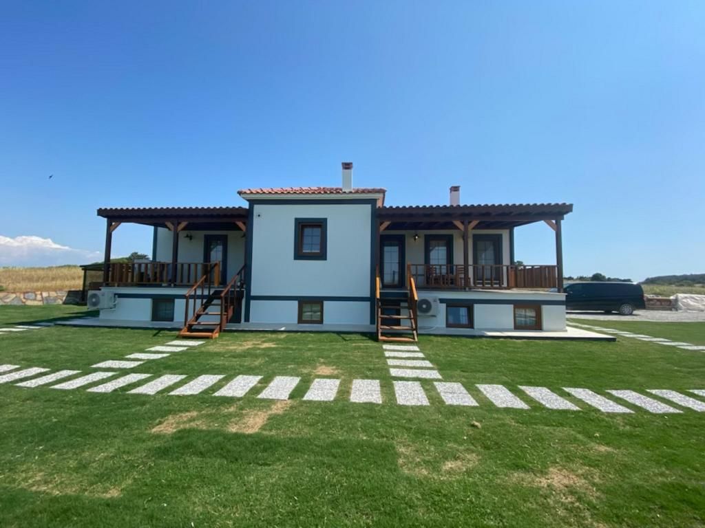 Tinos Otel & Bağ Evi (+12 Yaş)
