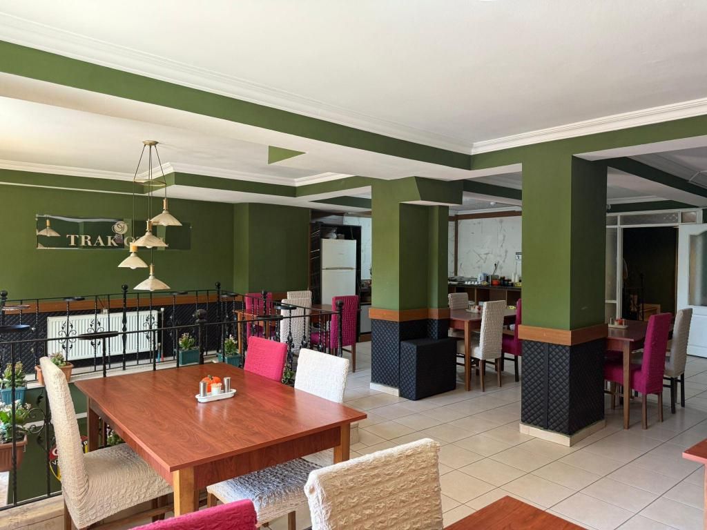 Trak Otel Vize — 6