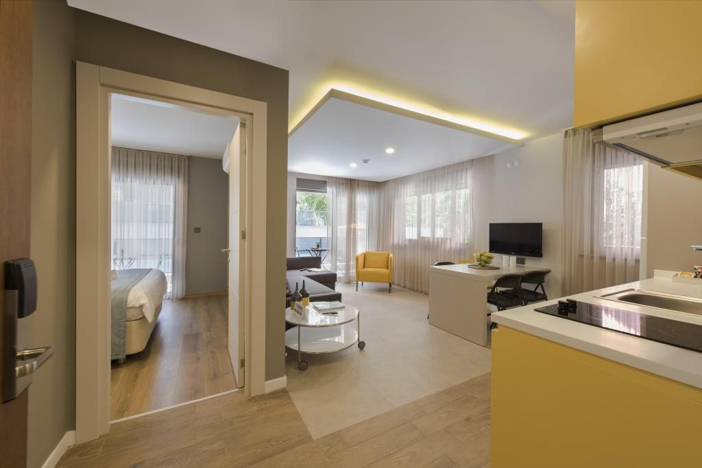 Trend Suites — 5