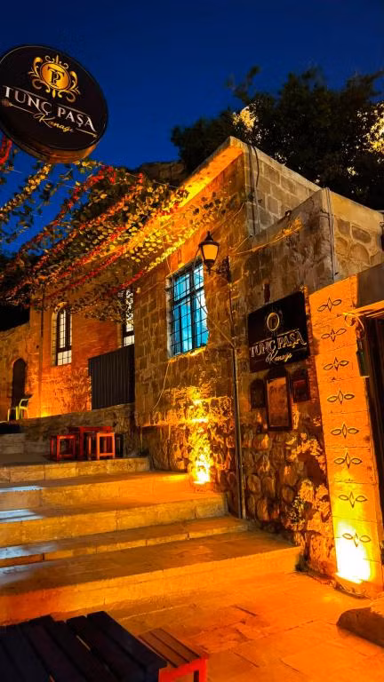 Tunç Paşa Konağı