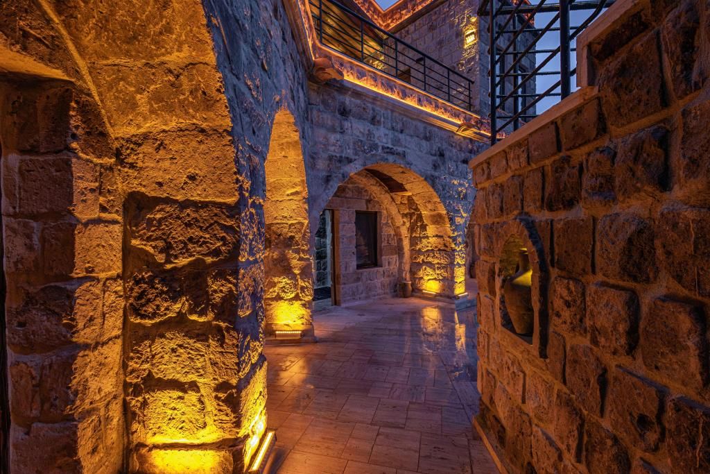 Tyana Cave House — 2