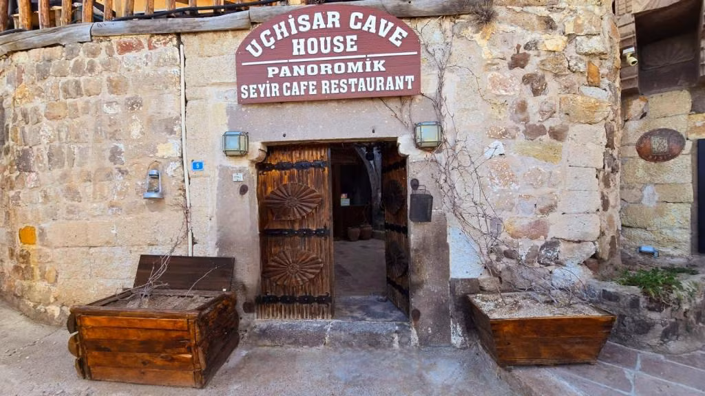 Uçhisar Cave House — 10
