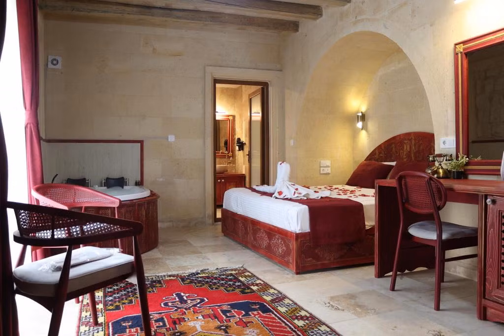 Uçhisar Palace İn Cappadocia — 10