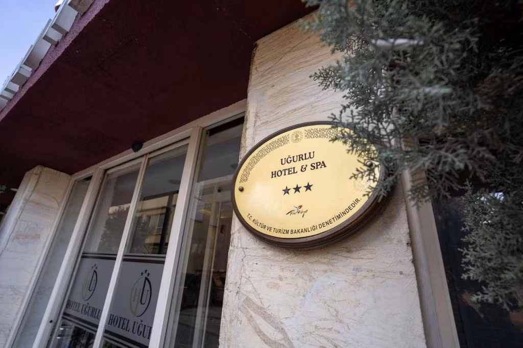 Uğurlu Hotel — 4