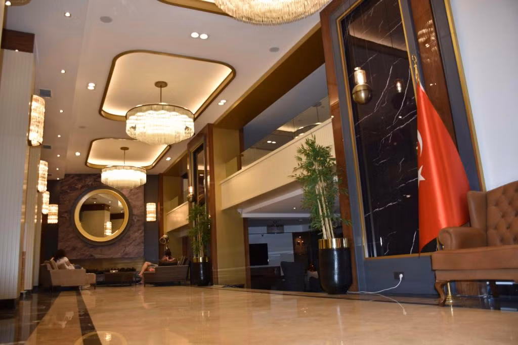Uk Ankara Hotel — 2