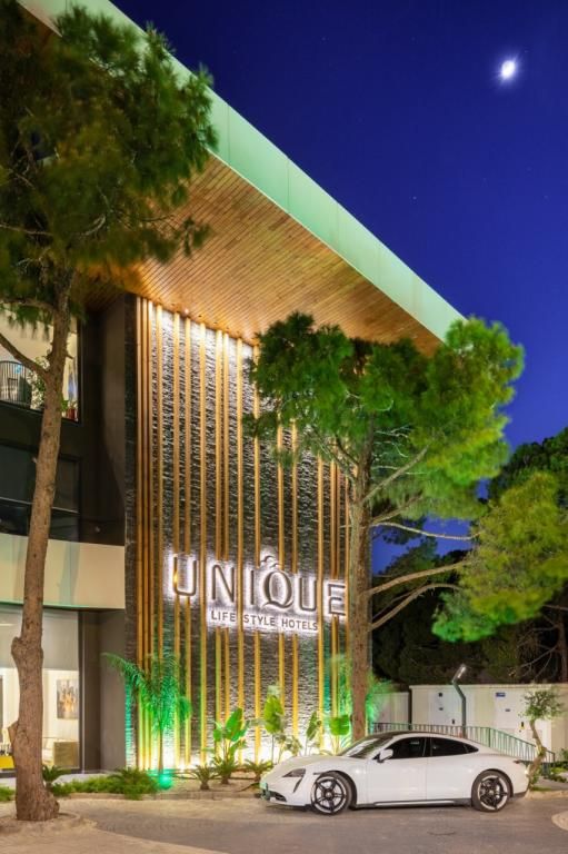Unique Life Style Hotels — 4