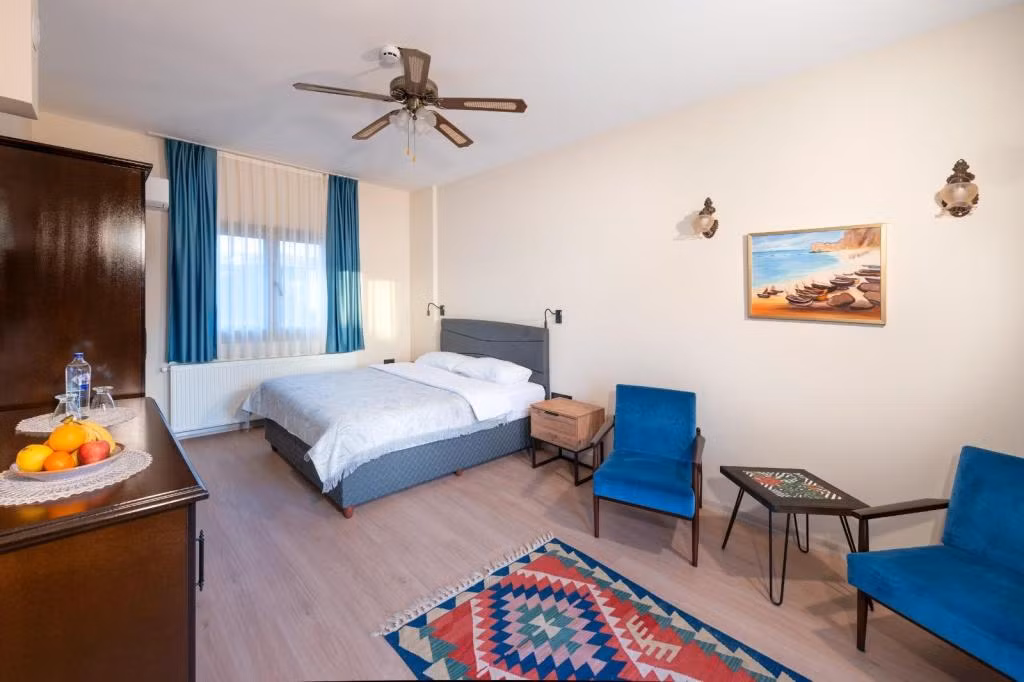 Urla Köstem Müze Otel — 10