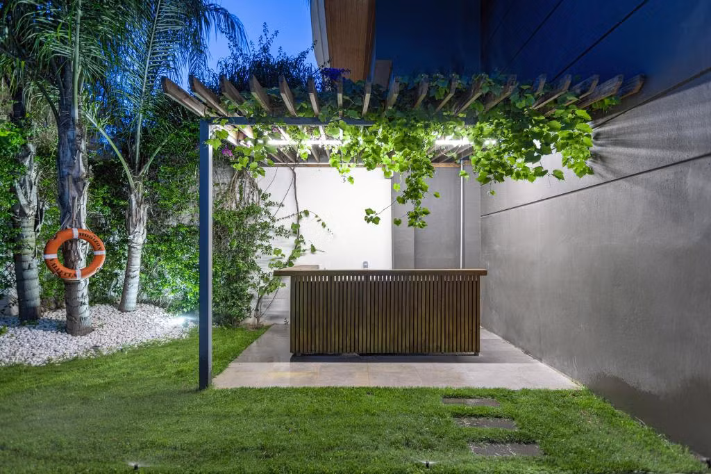 Utopia Suite Residence Bornova 2 — 4