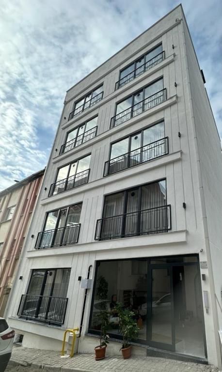 Vista Living Apartments — 8